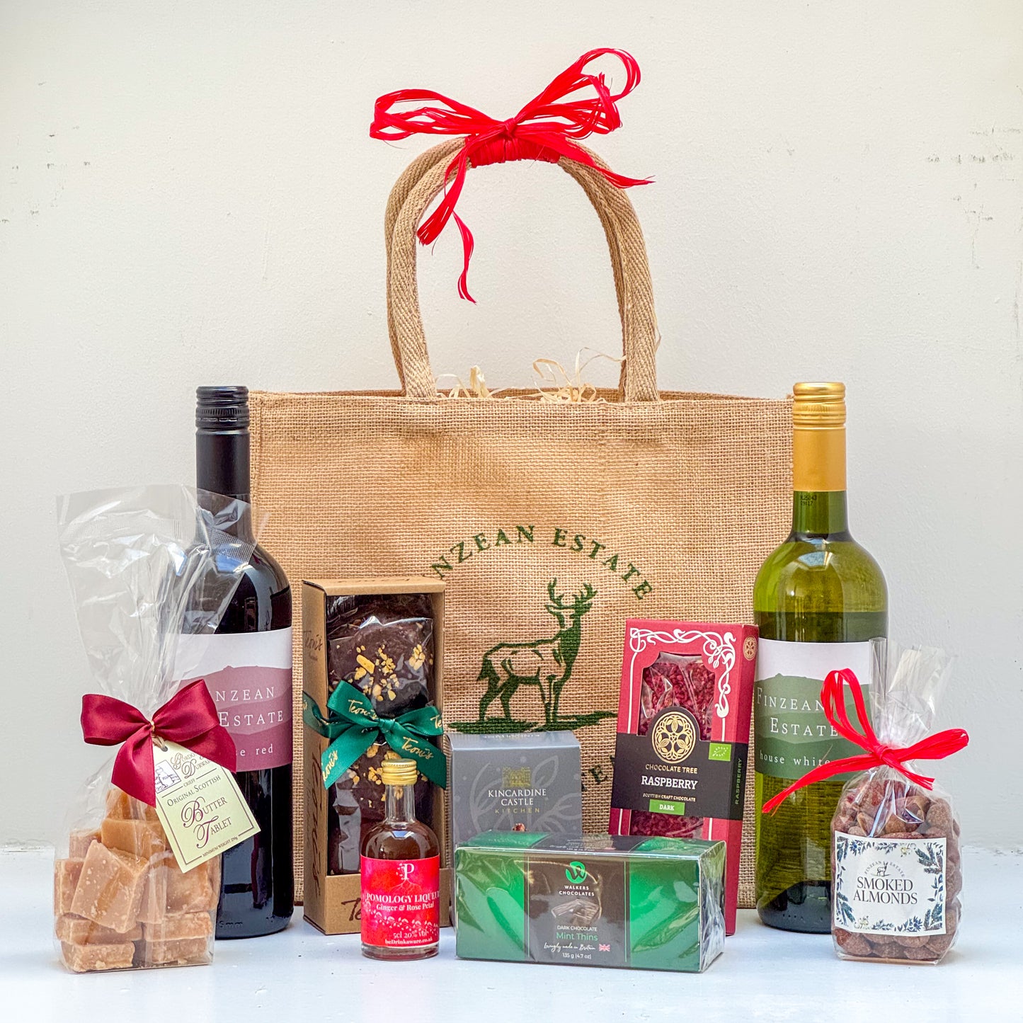 Christmas Wine and Nibbles Hamper